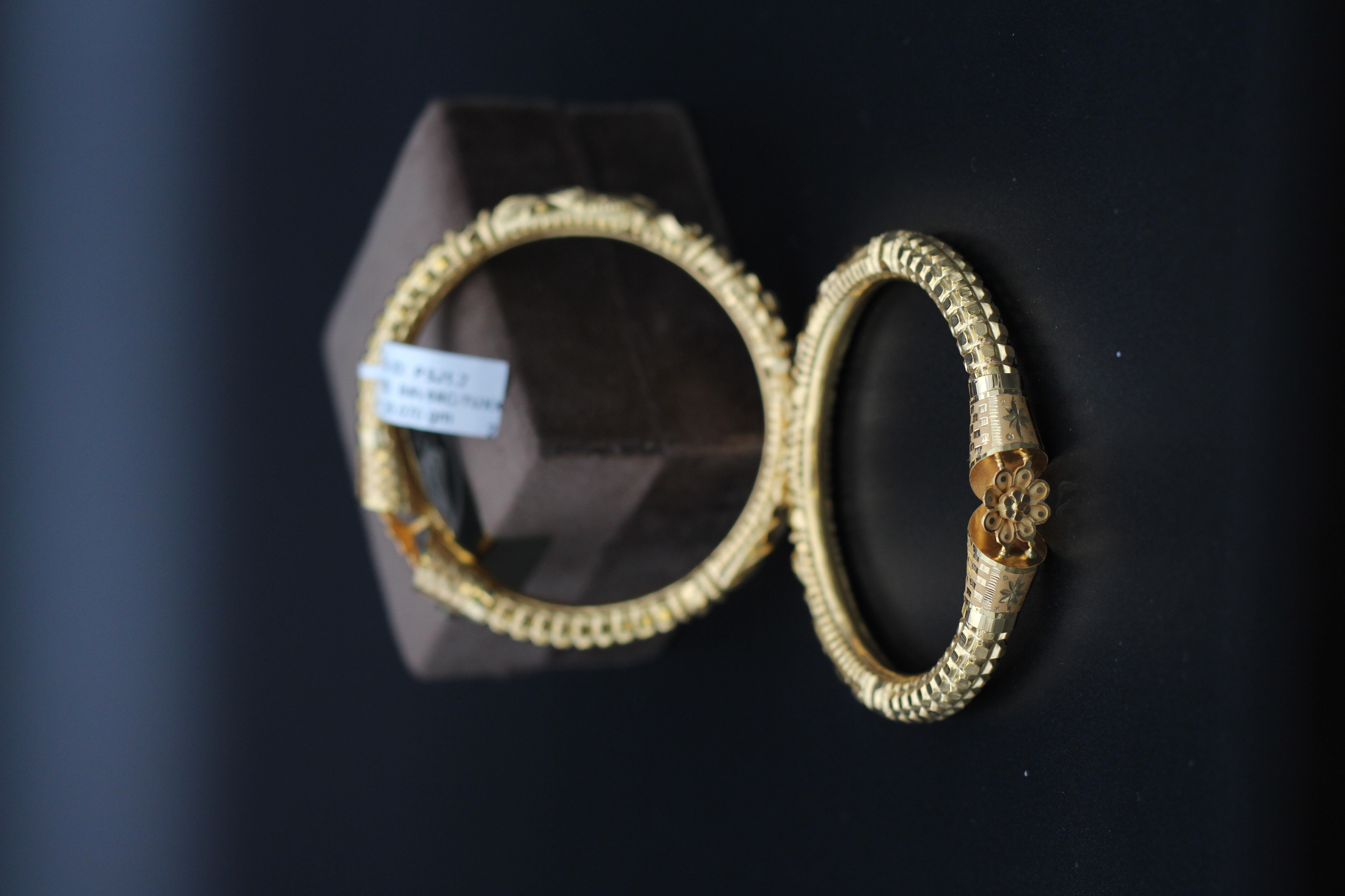 BALA (DESIGN BANGLE)