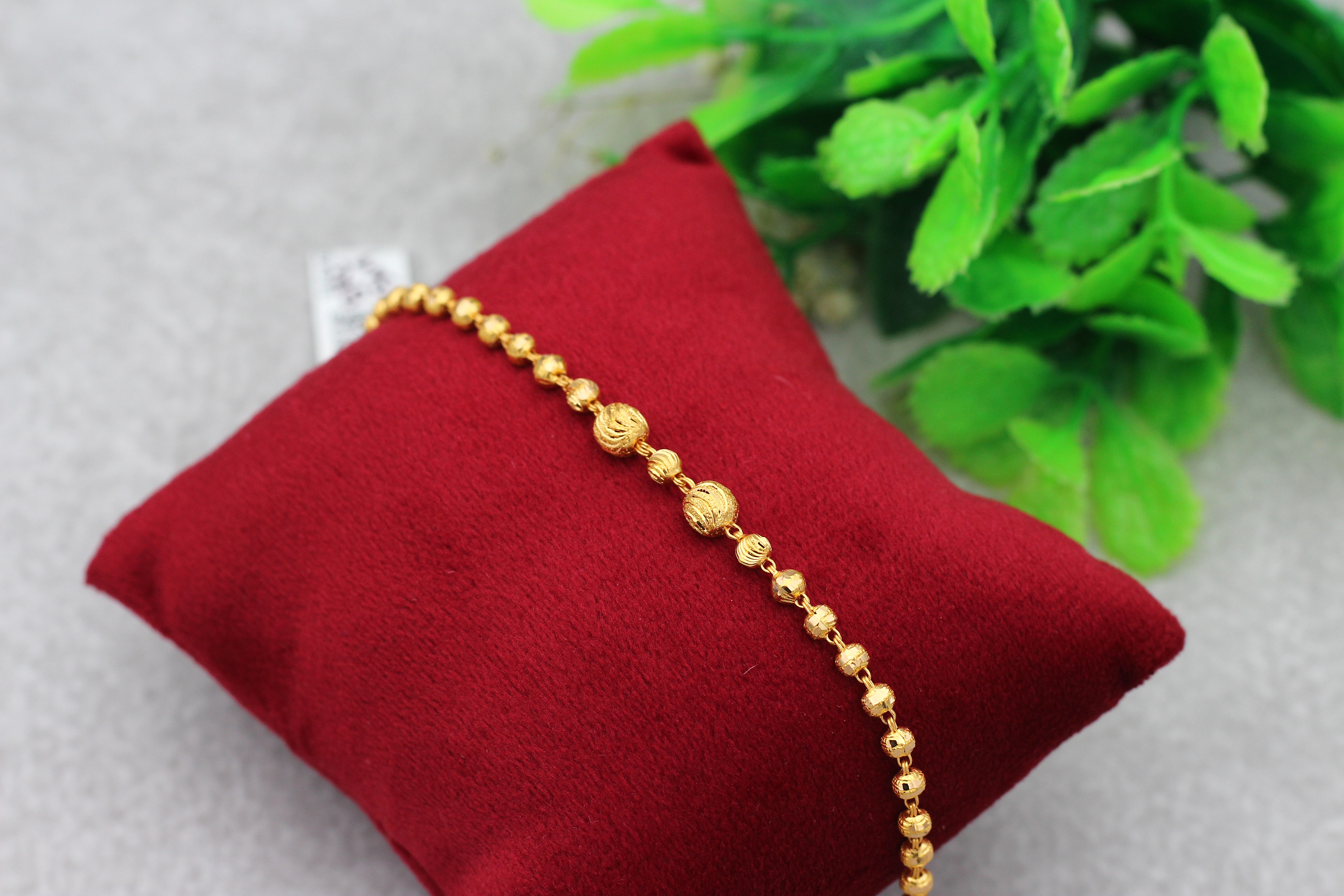 BRACELET (GOLD BRACELET)