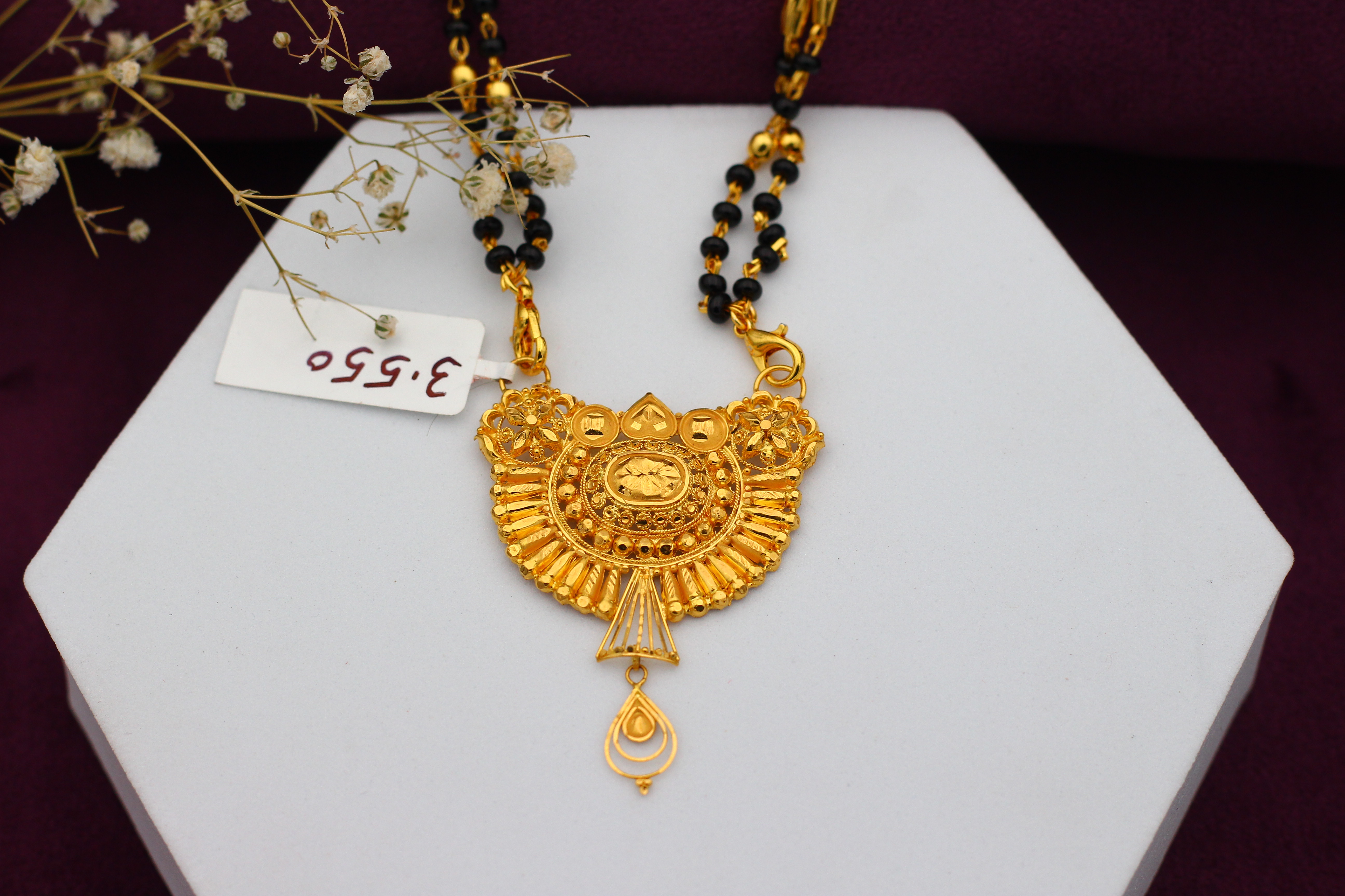 PENDANT (GOLD PENDANT)