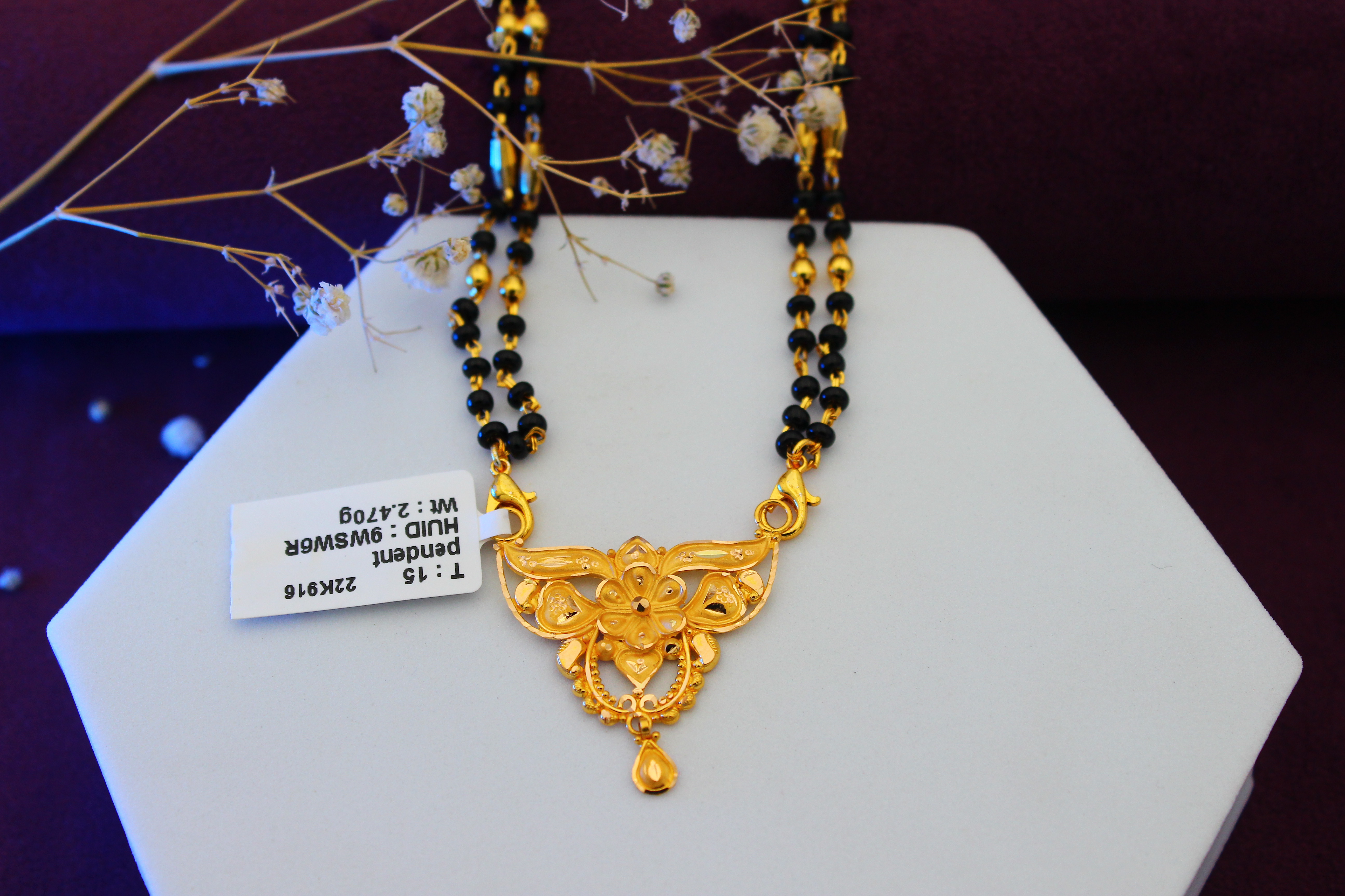 PENDANT (GOLD PENDANT)