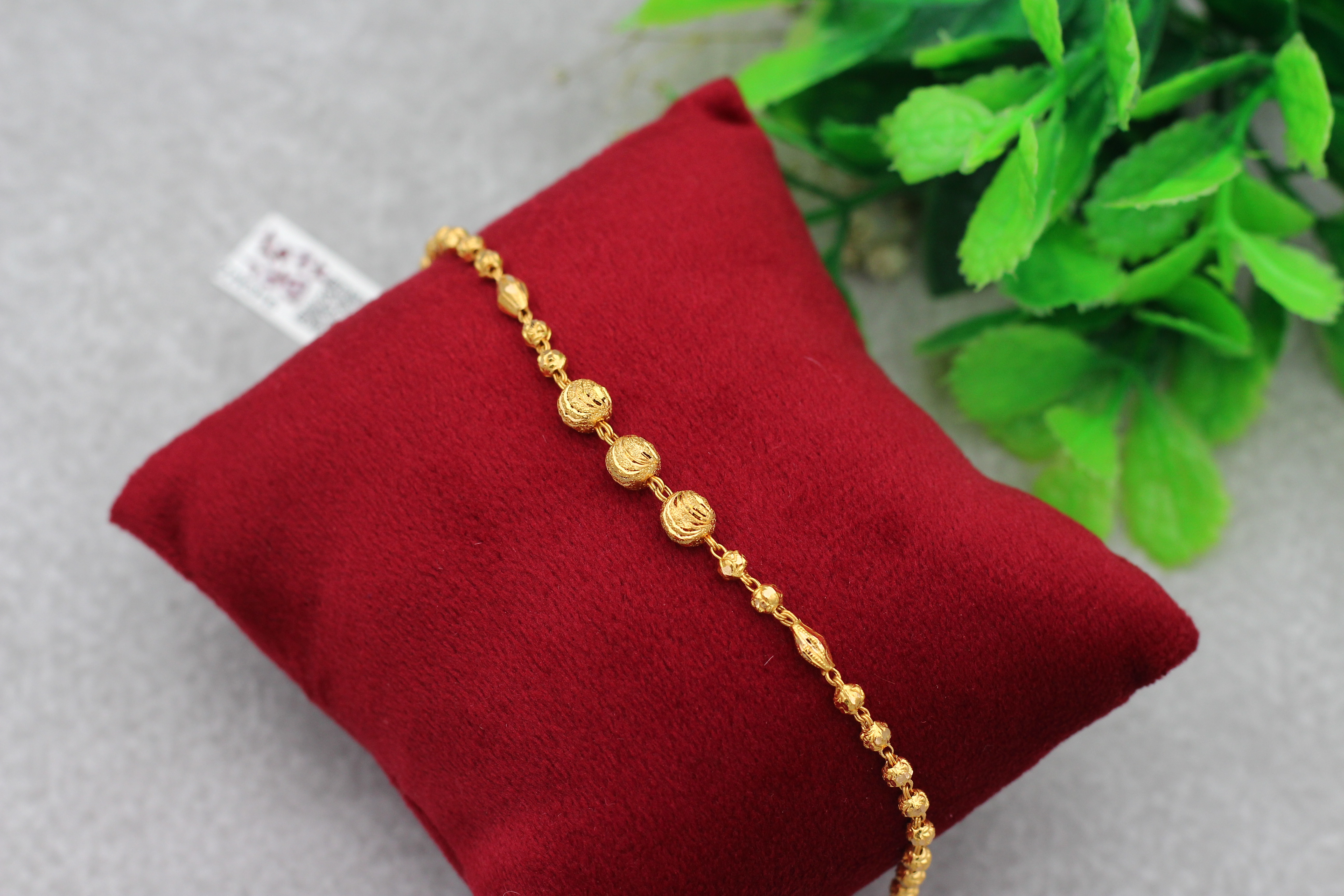BRACELET (GOLD BRACELET)