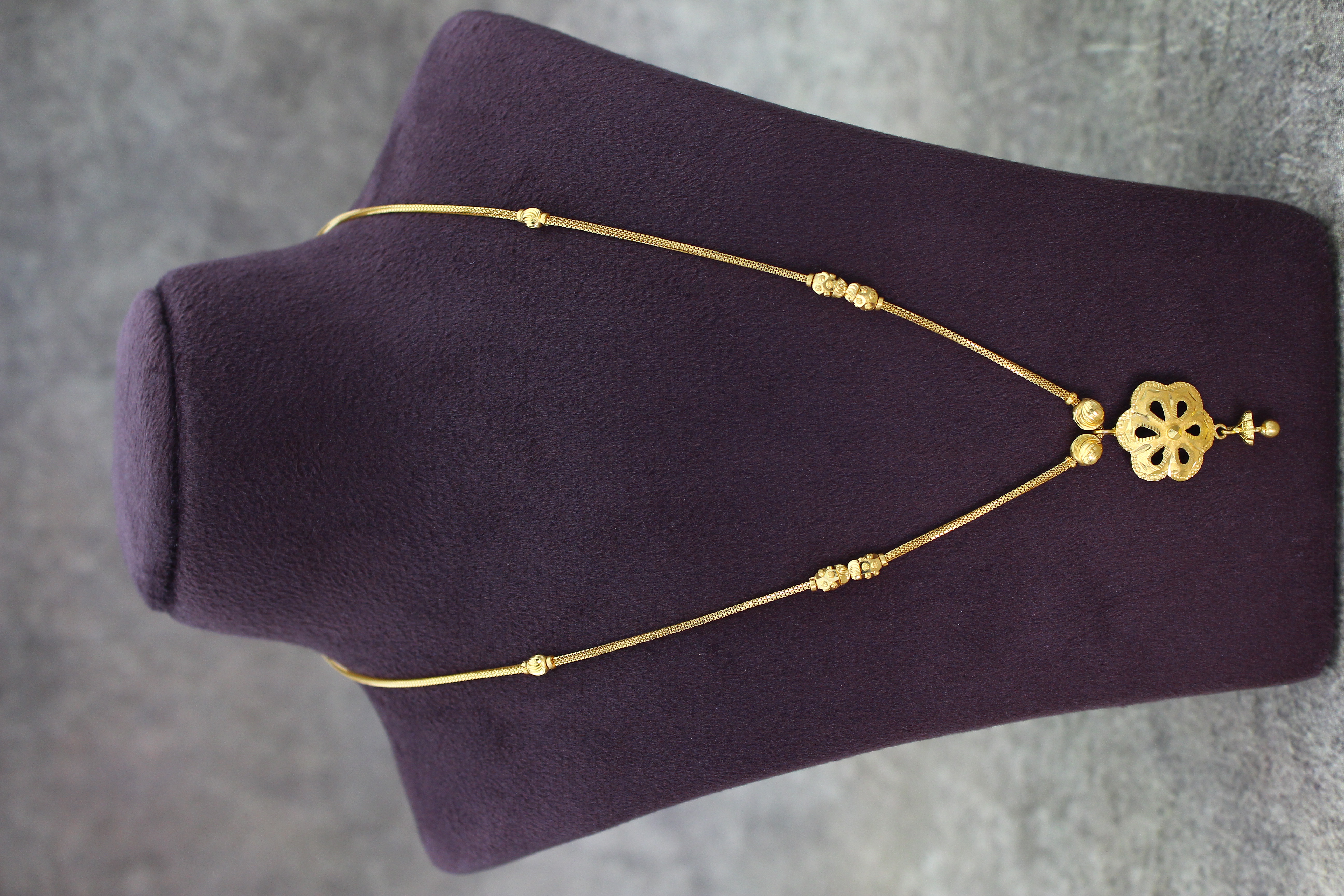 CHAIN (DESIGN GOLD CHAIN) 