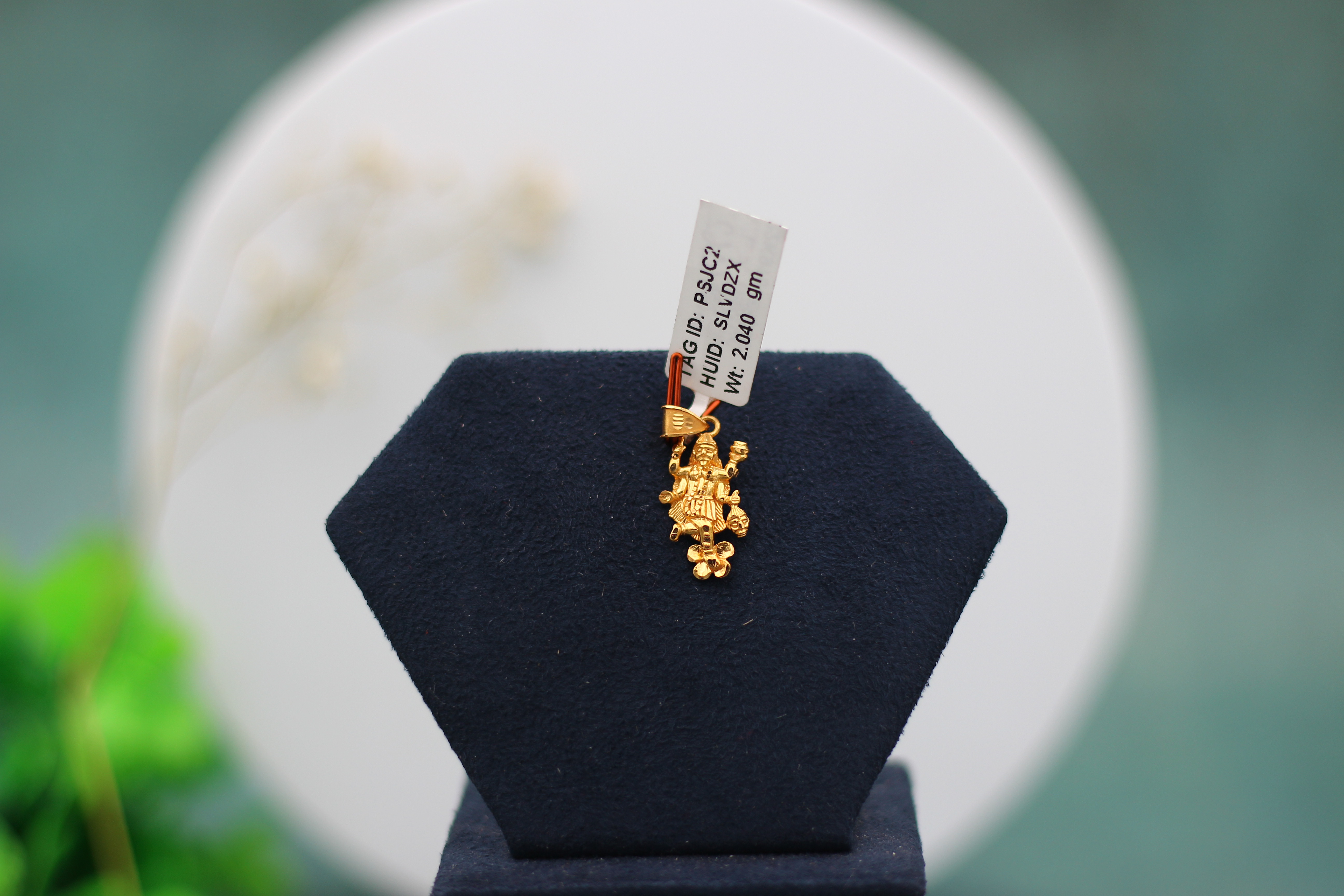 LOCKET (GOLD LOCKET)