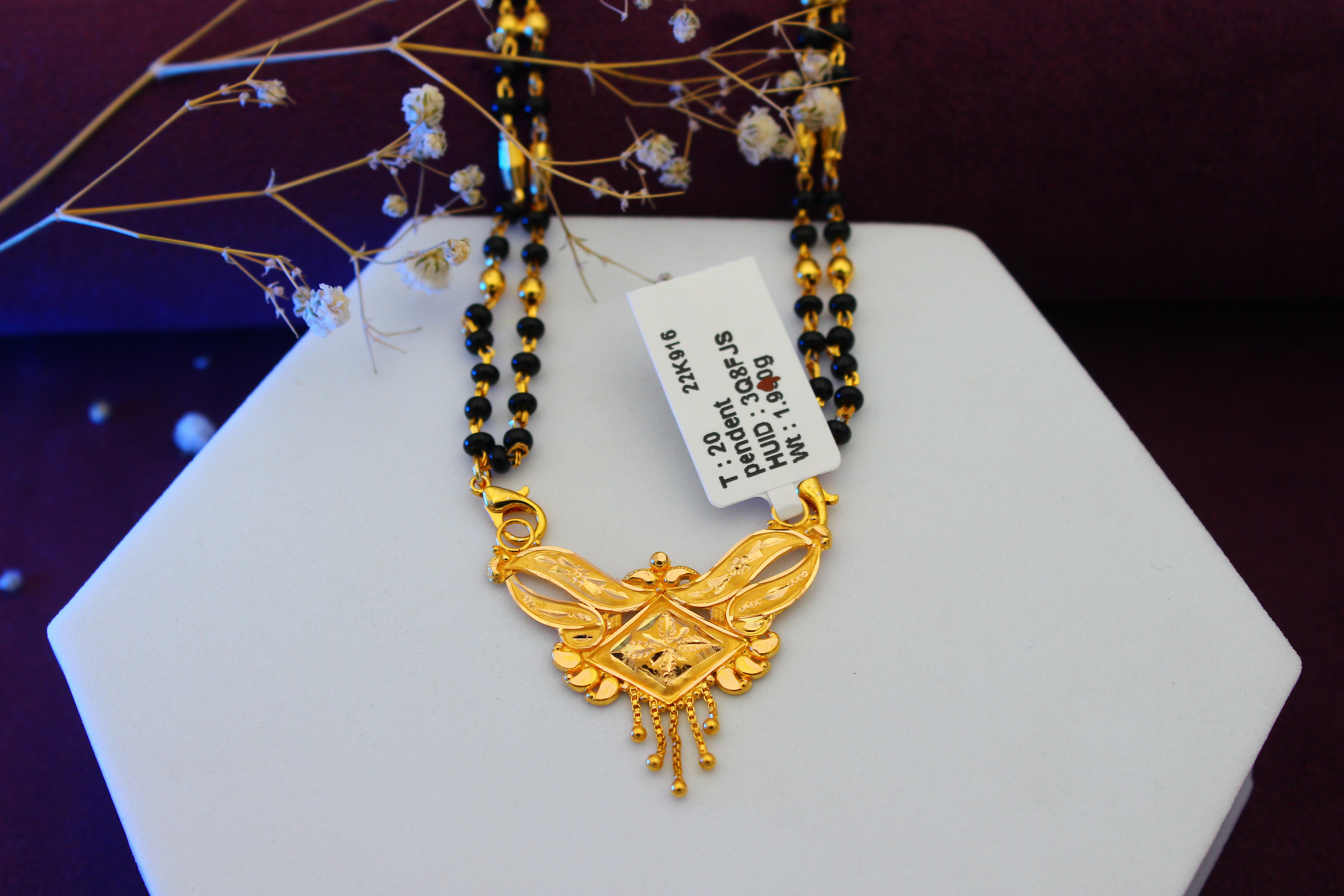 PENDANT (GOLD PENDANT)