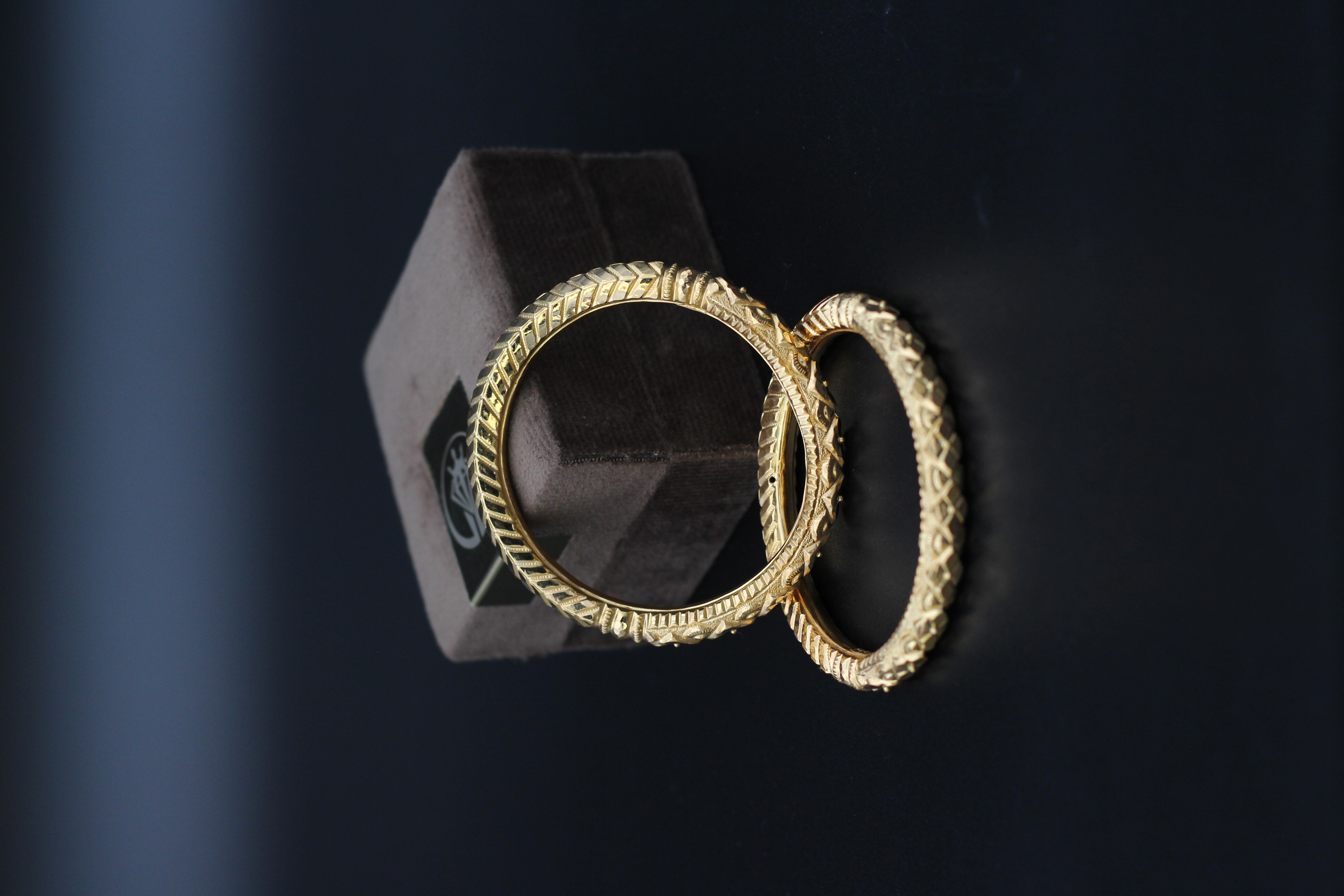 BALA (DESIGN BANGLE)