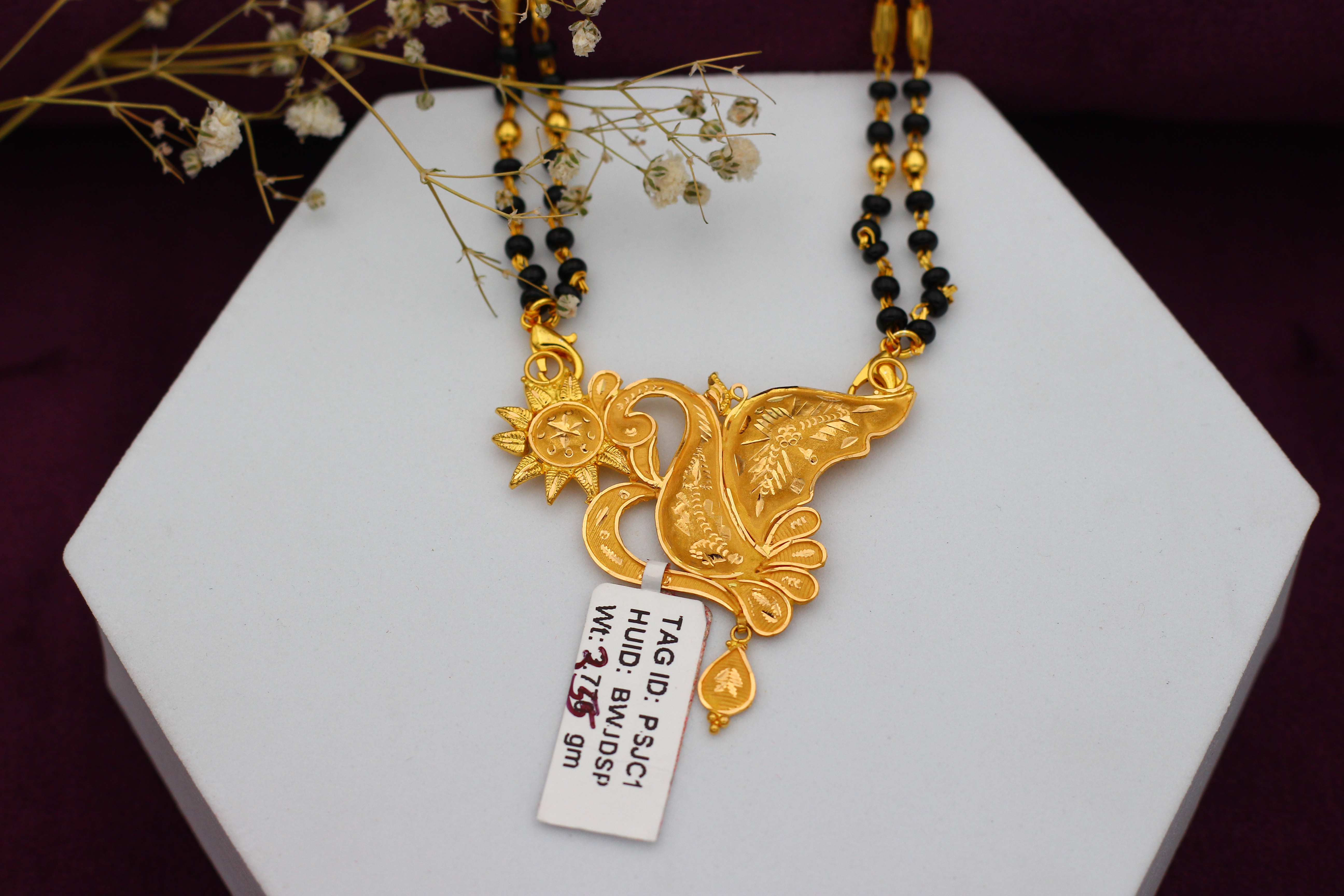 PENDANT (GOLD PENDANT)
