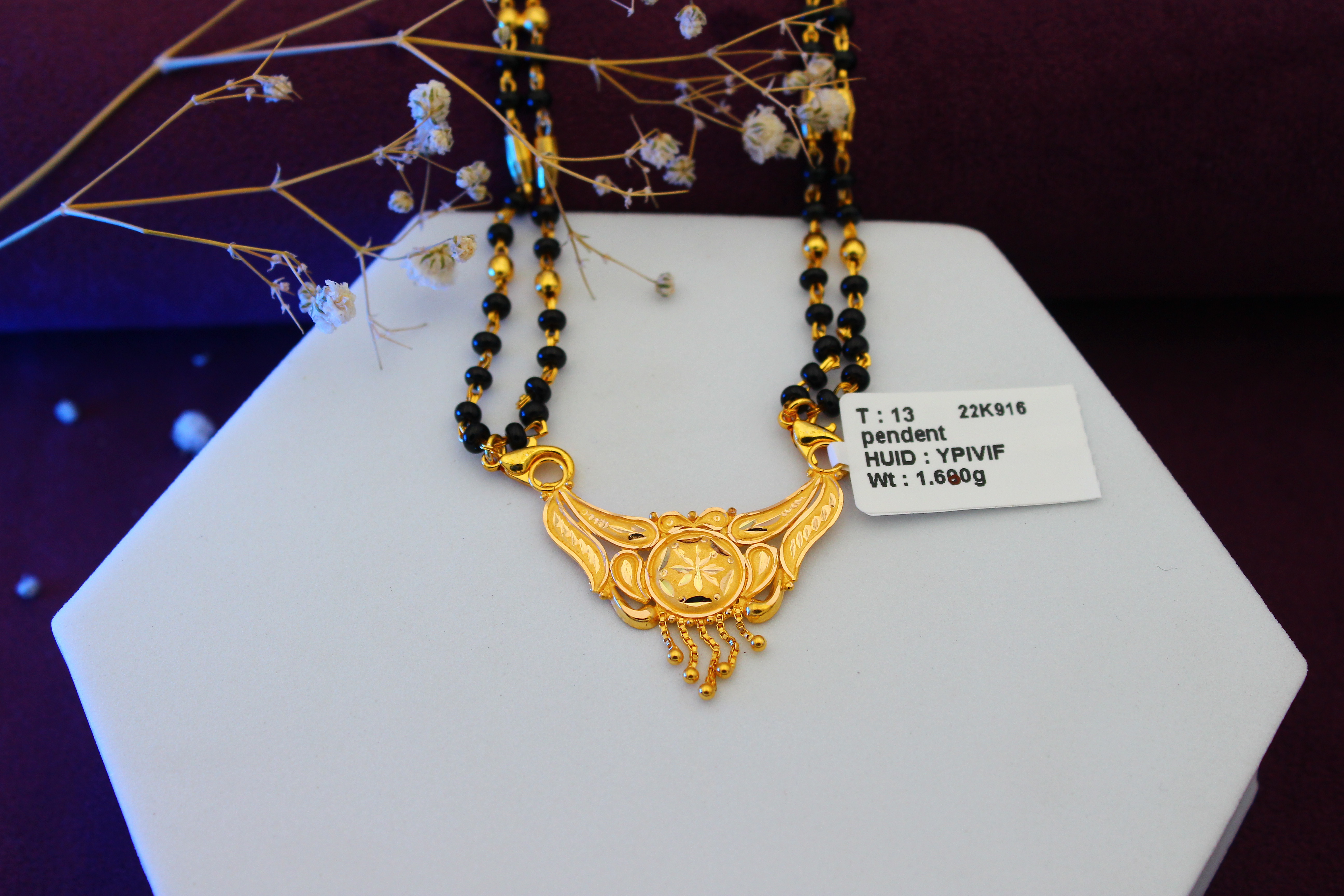 PENDANT (GOLD PENDANT)
