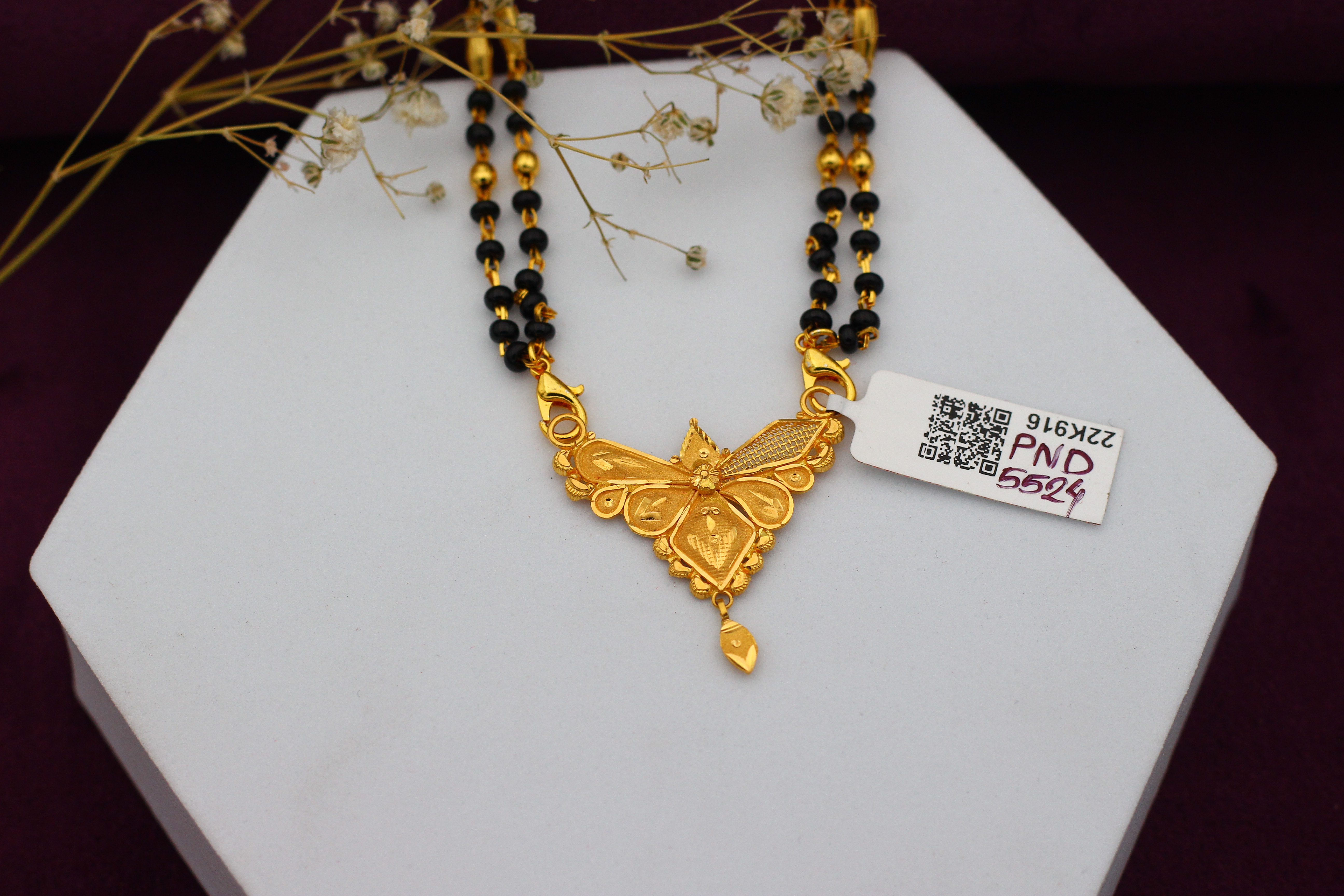PENDANT (GOLD PENDANT)