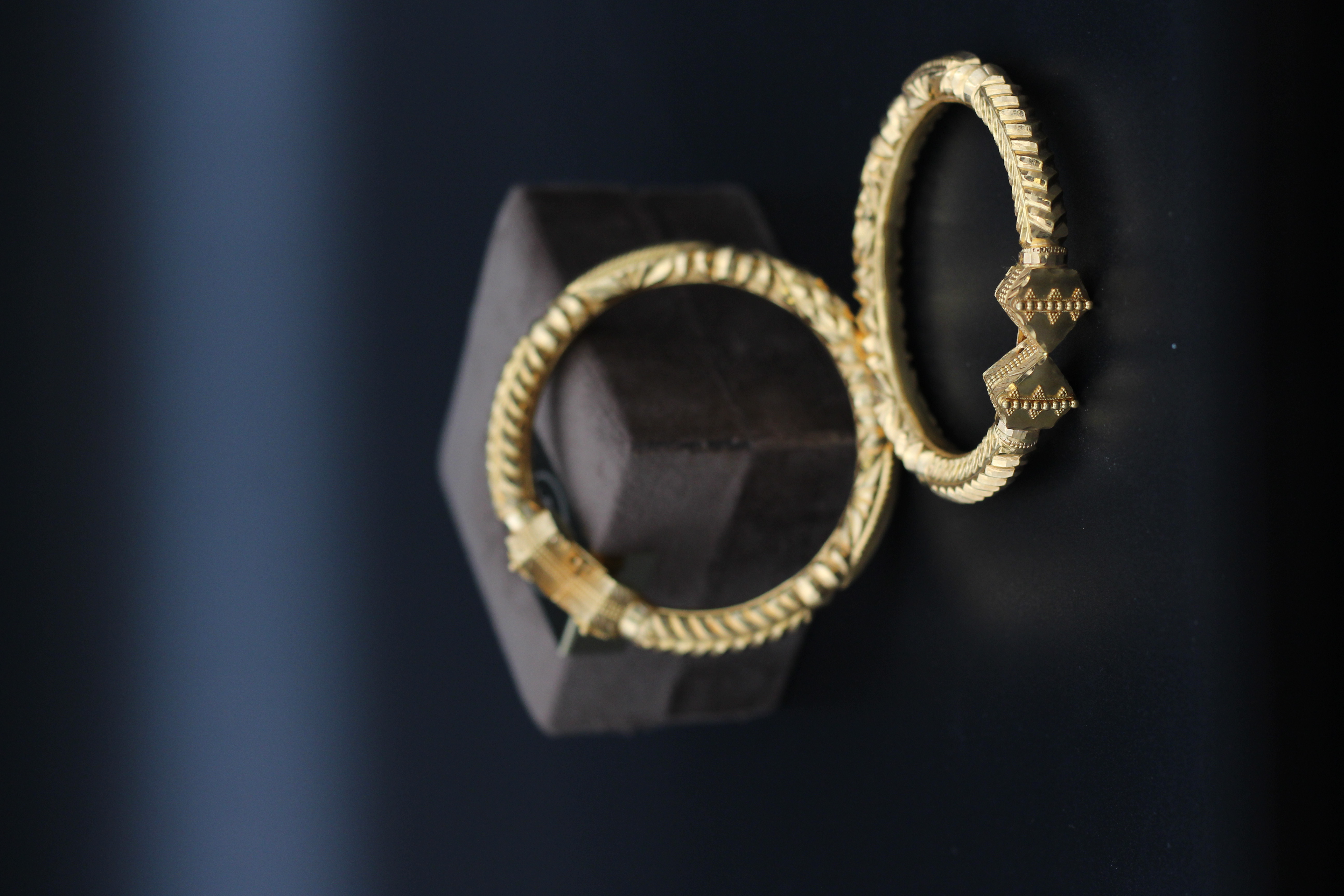 BALA (DESIGN BANGLE)