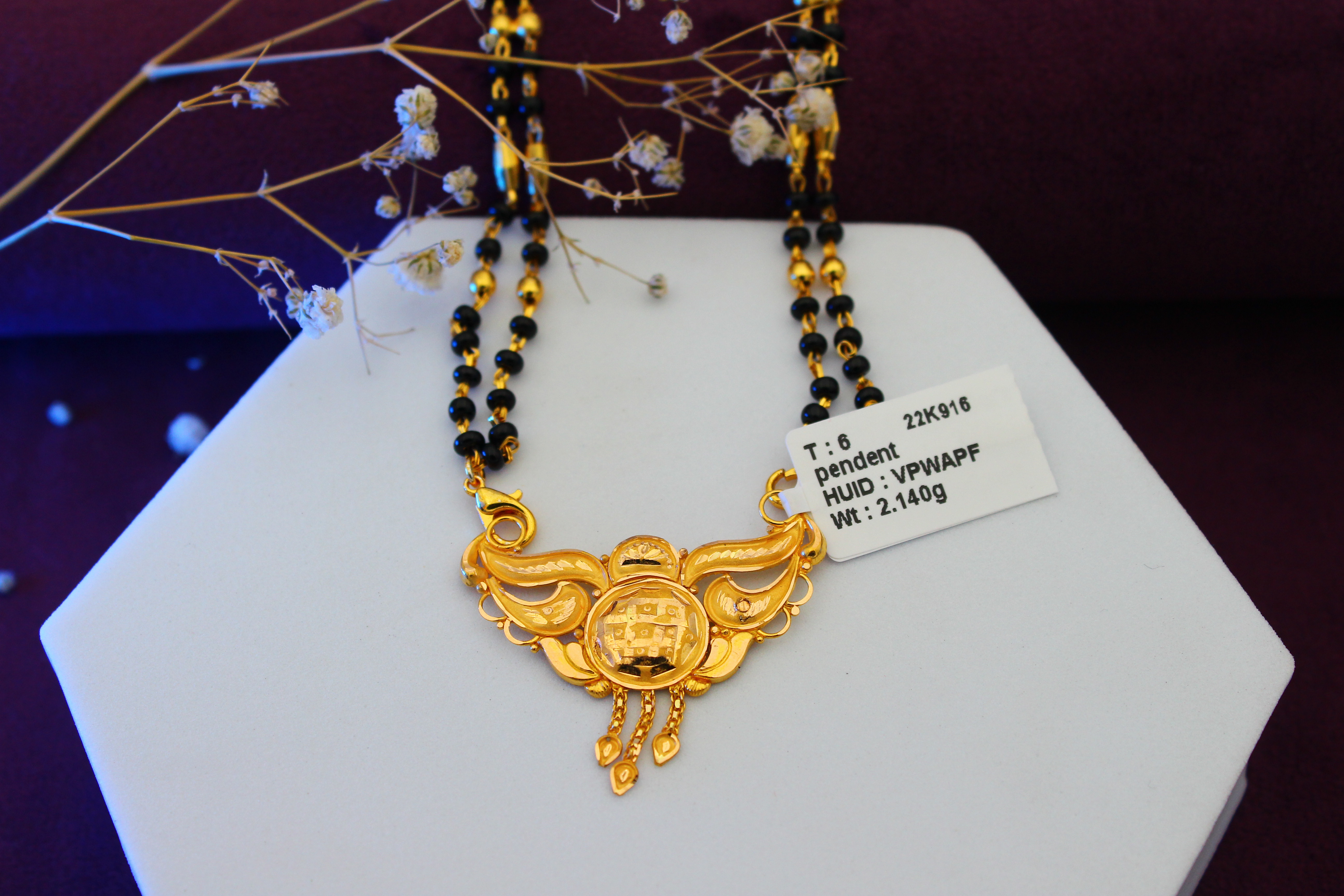 PENDANT (GOLD PENDANT)