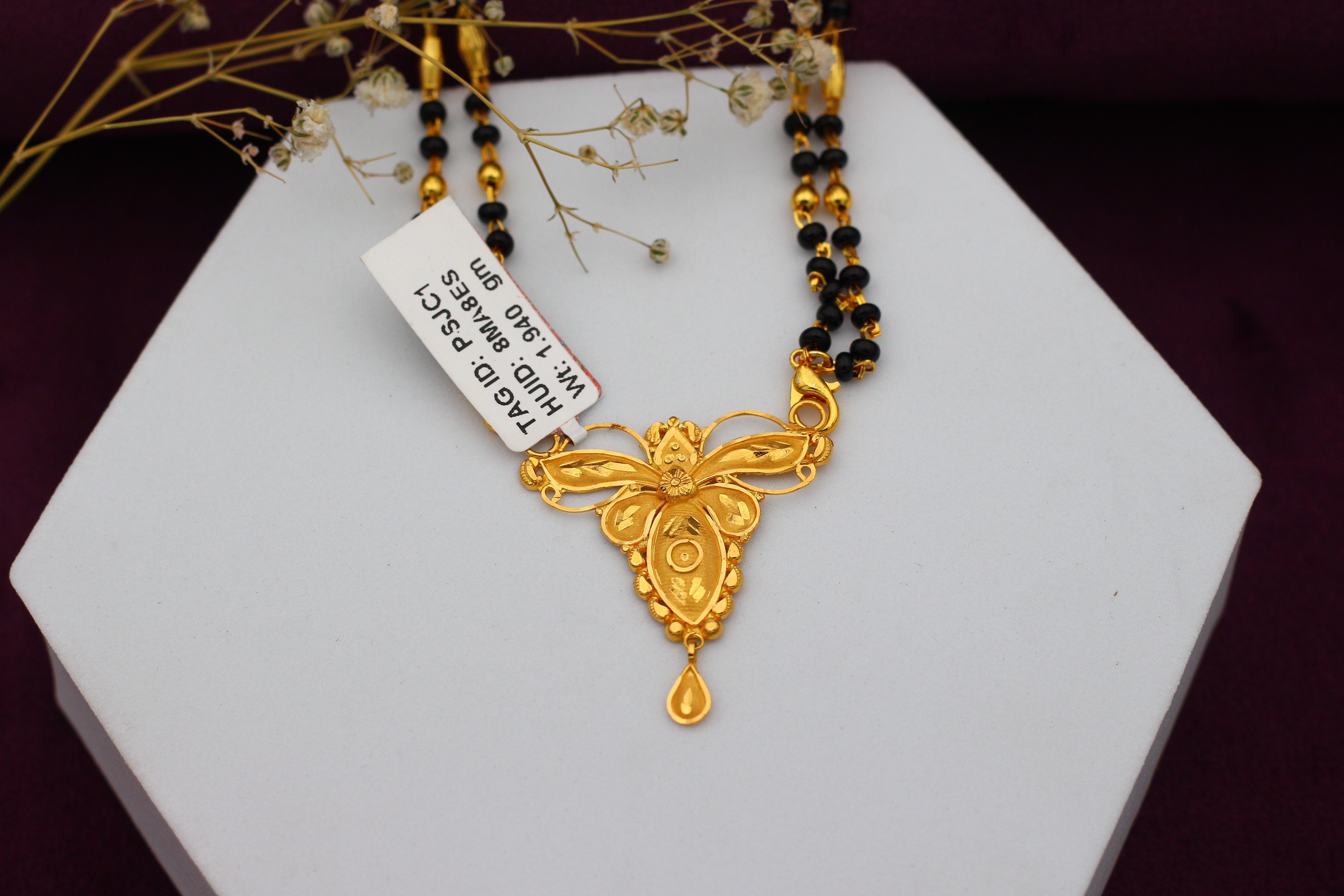 PENDANT (GOLD PENDANT)