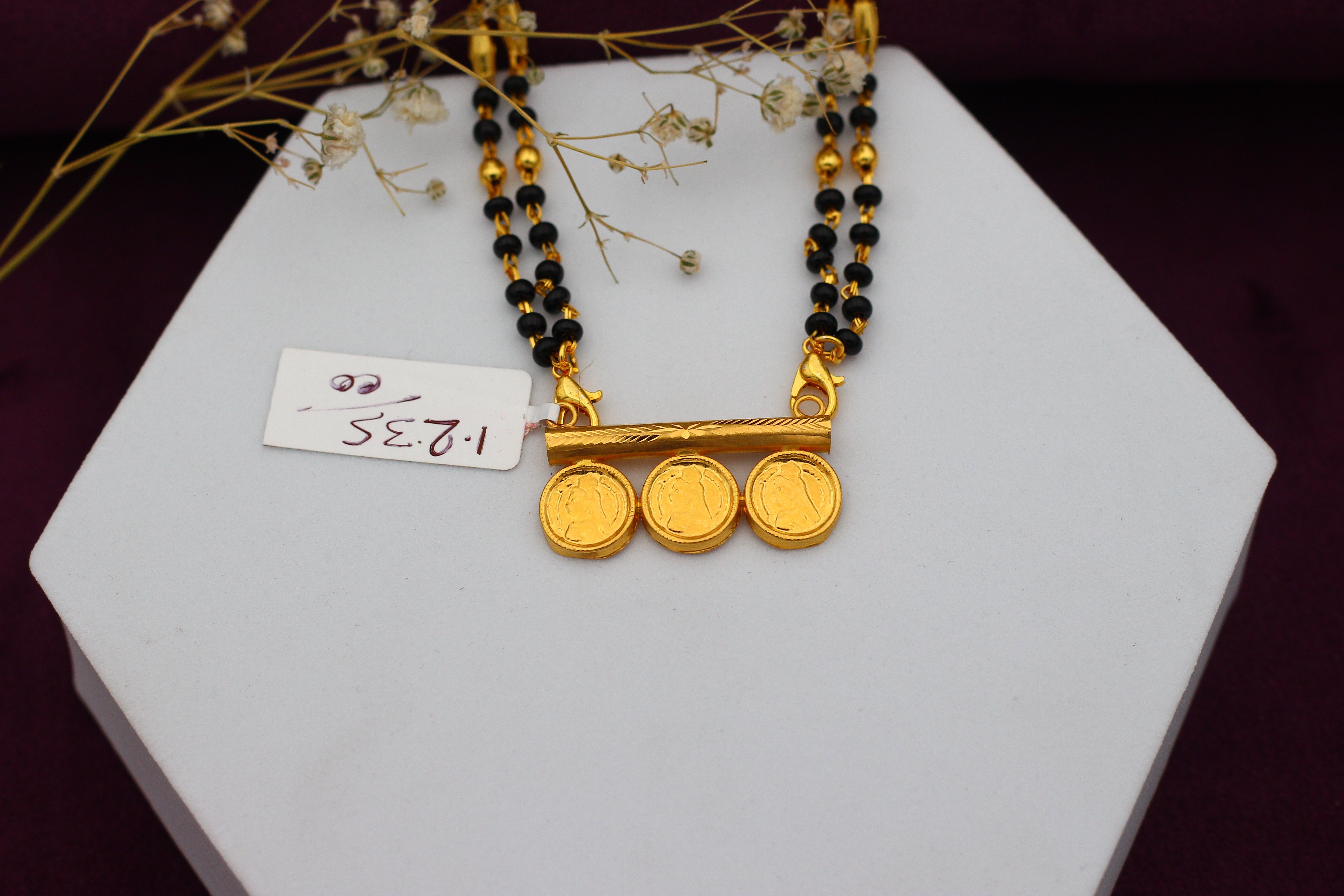PENDANT (GOLD PENDANT)