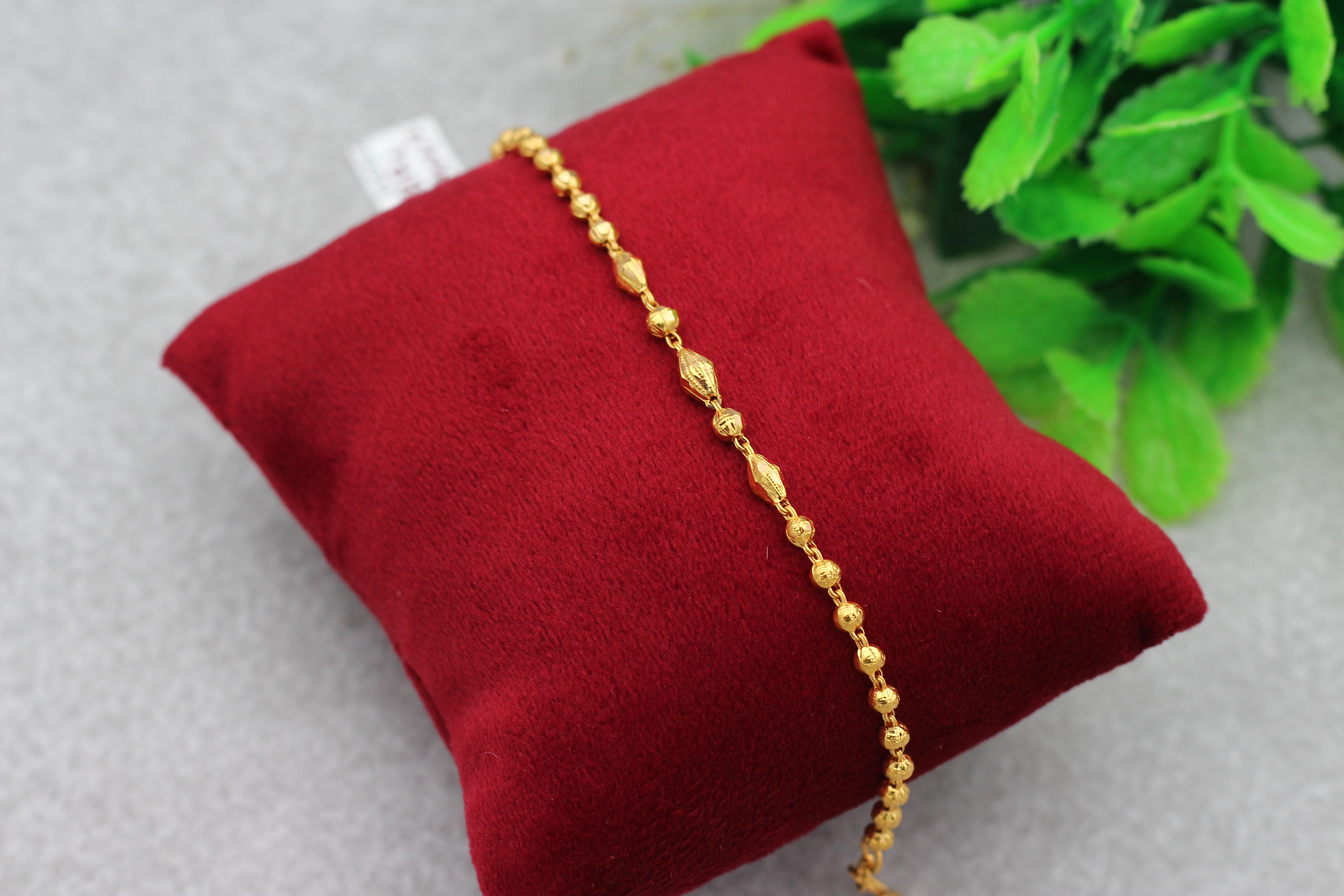 BRACELET (GOLD BRACELET)