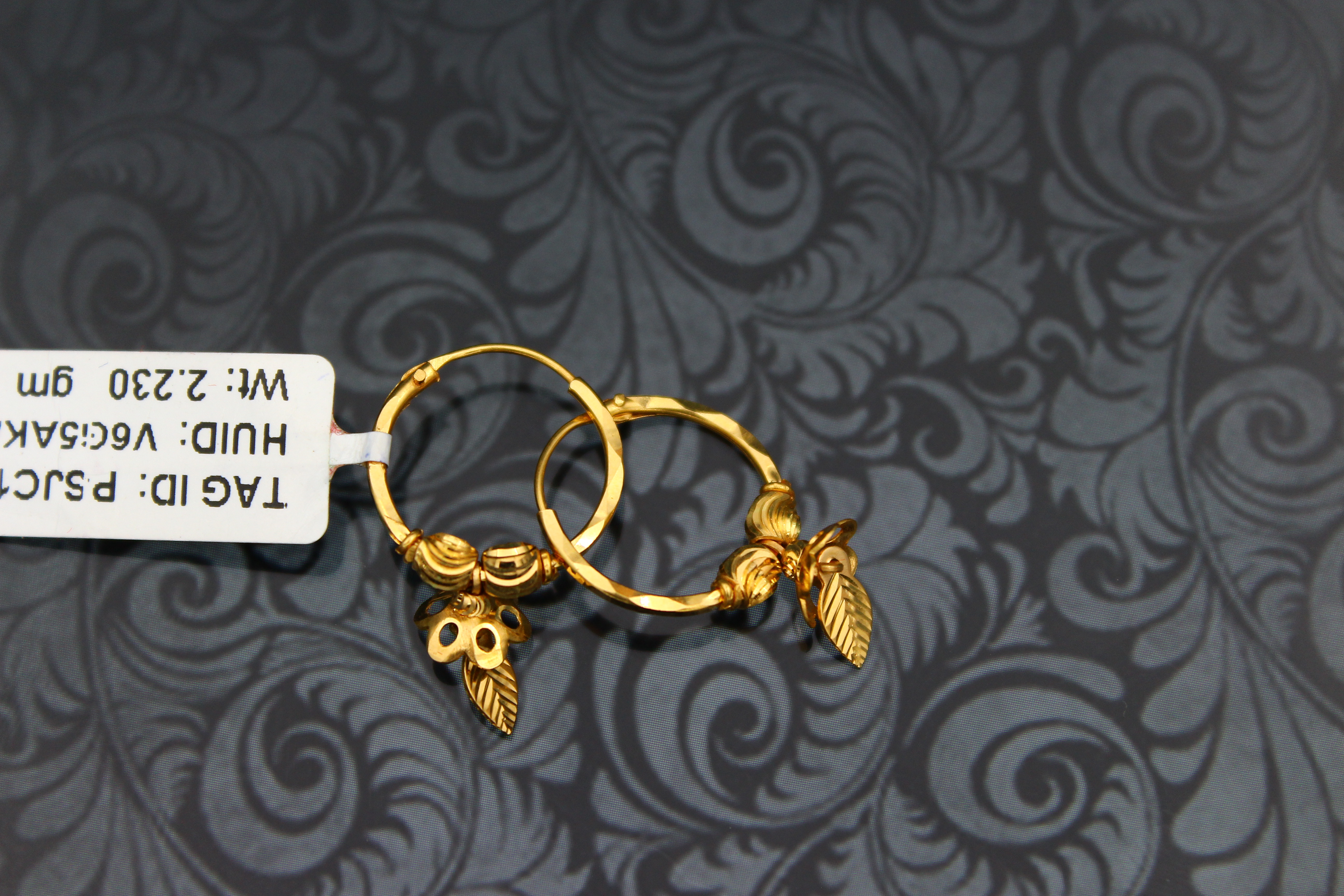 RING (GOLD EARRING)