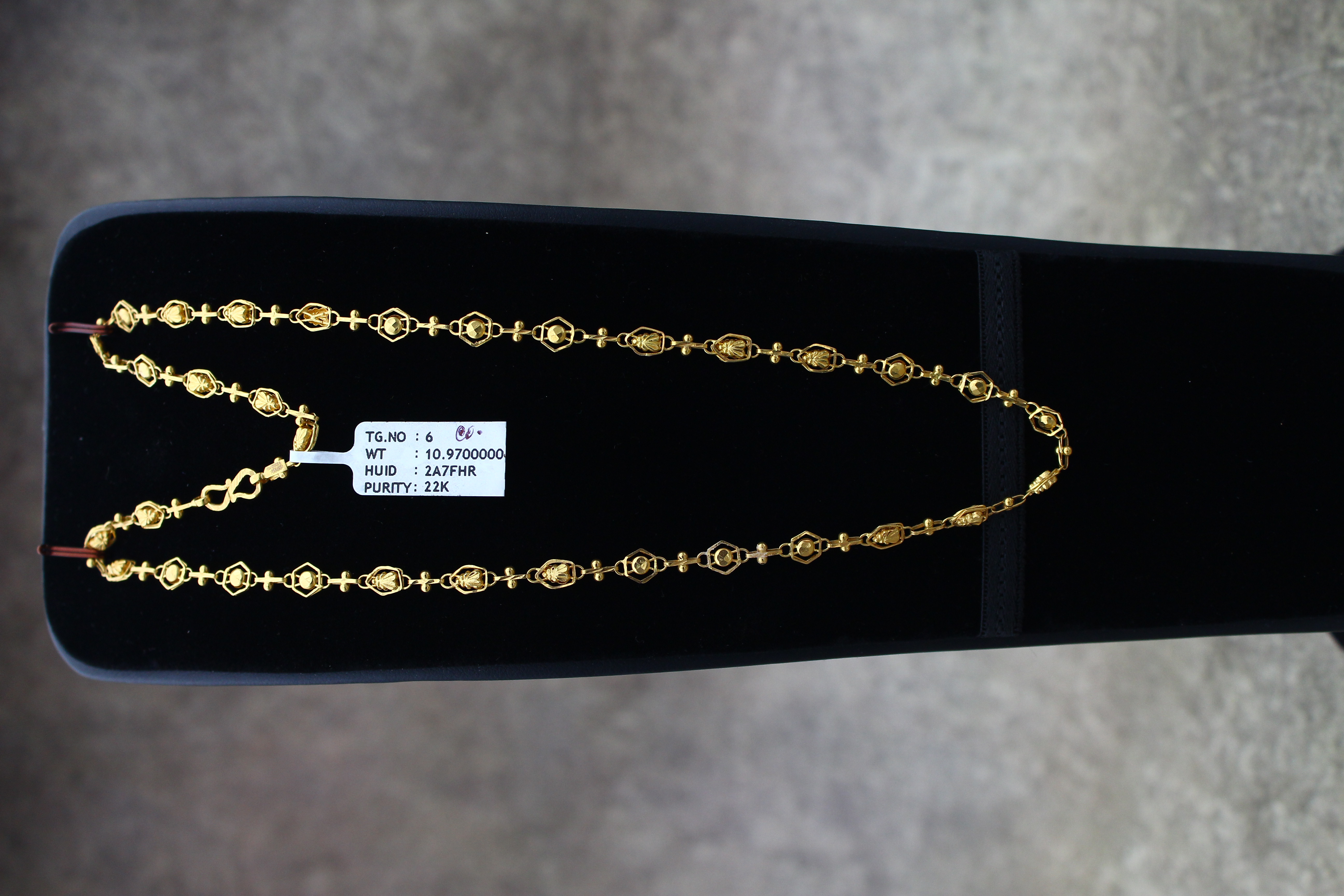 CHAIN (DESIGN GOLD CHAIN) 