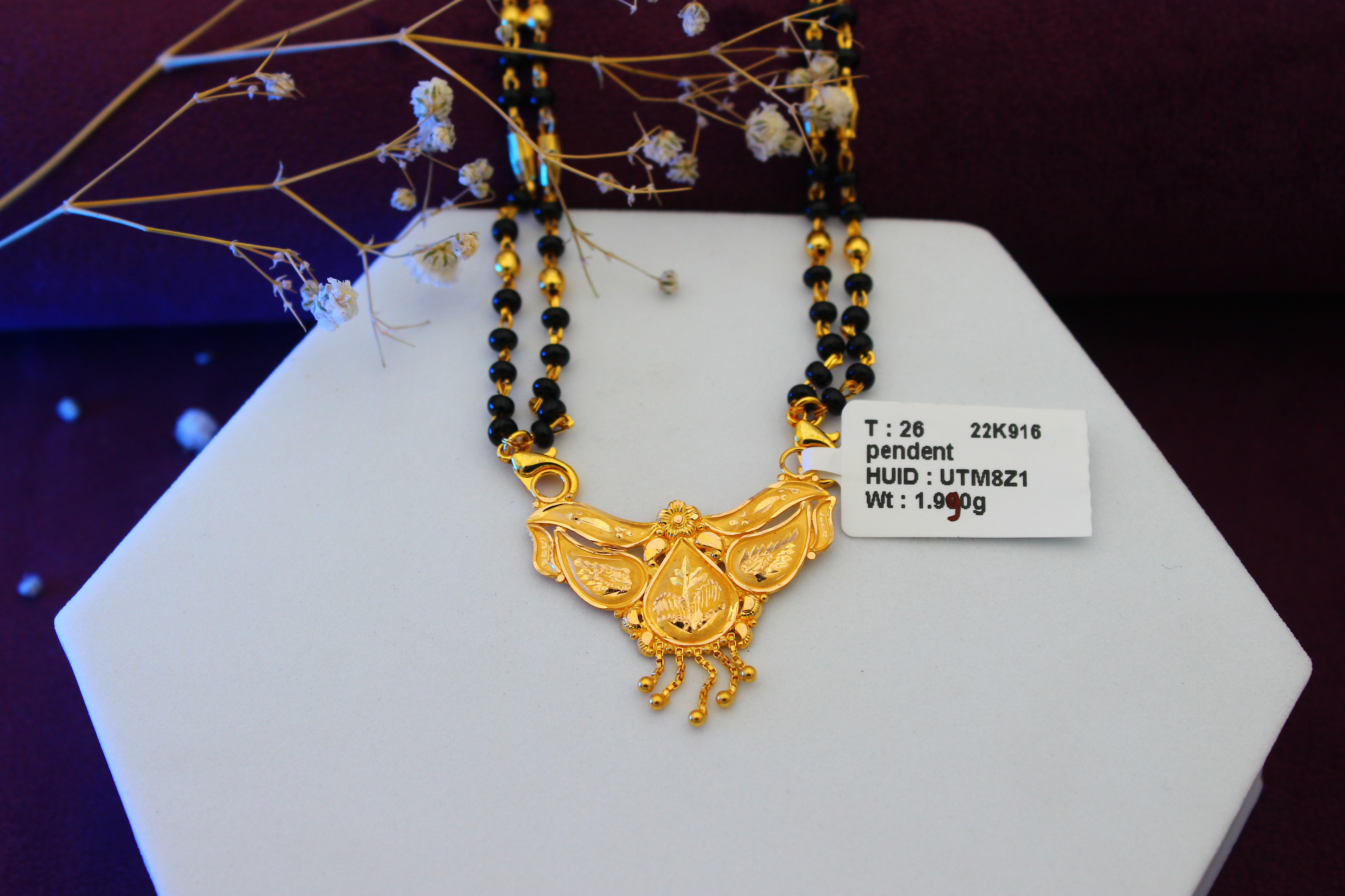 PENDANT (GOLD PENDANT)