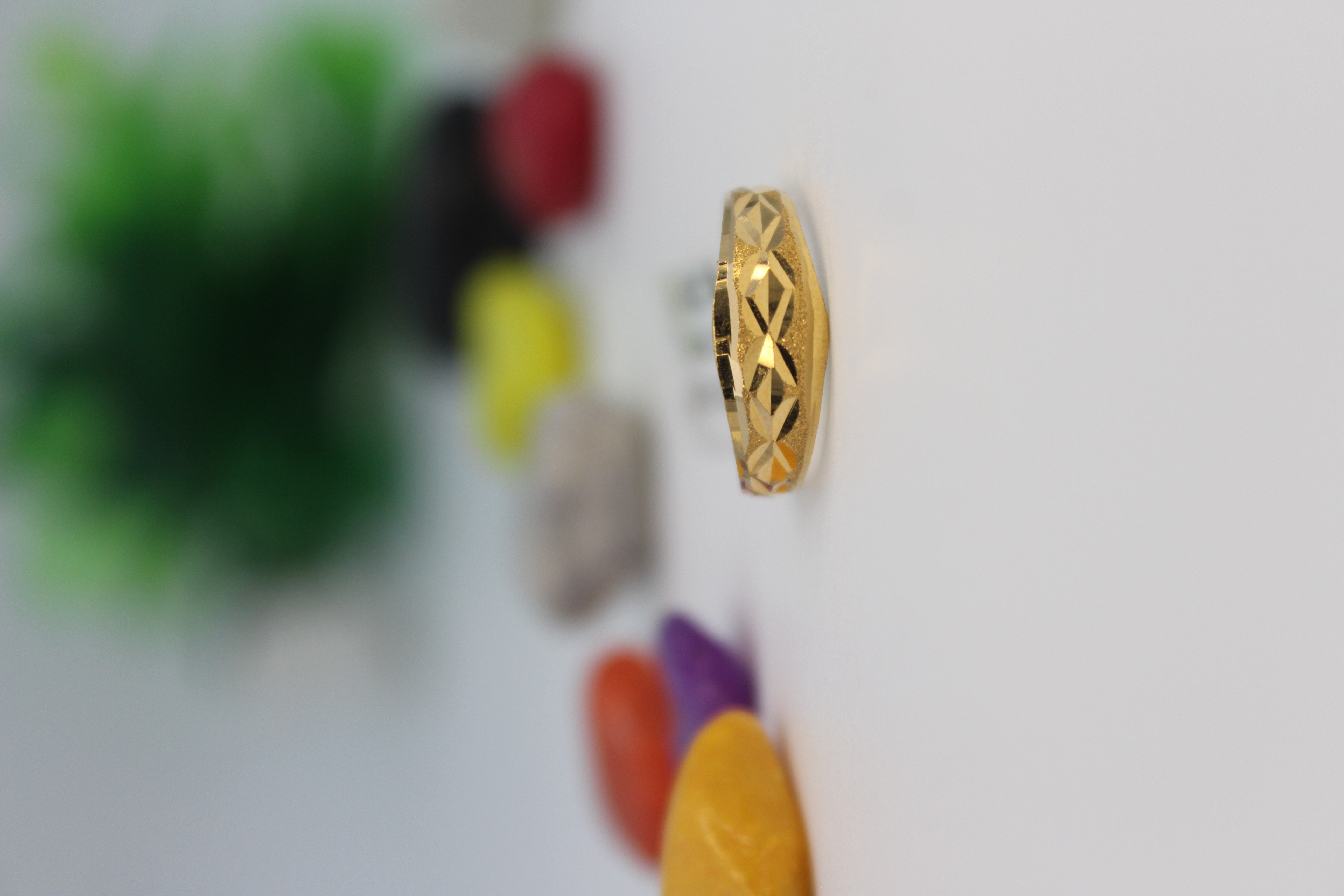 LADIES GOLD DESIGN RING