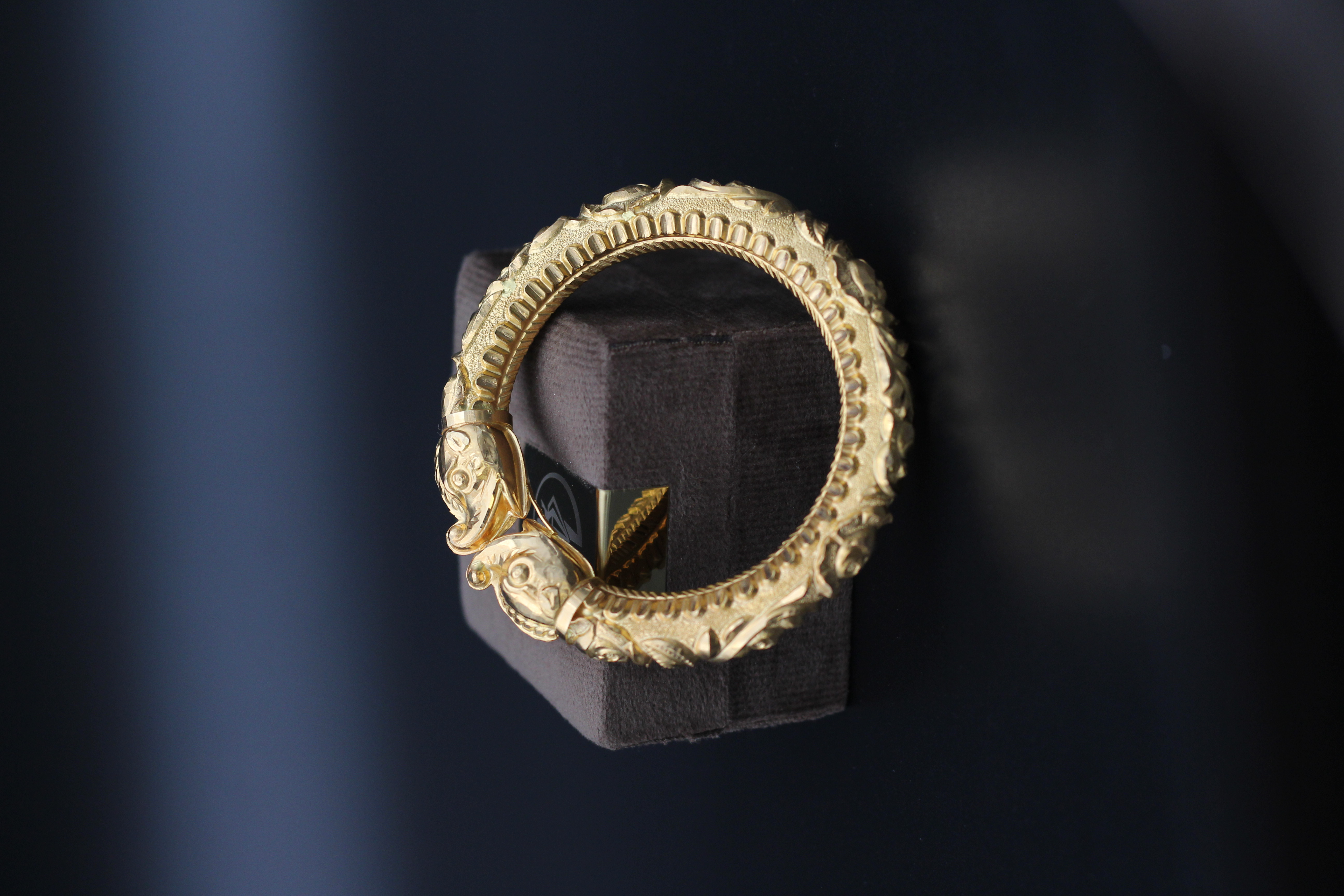 BALA (DESIGN BANGLE)