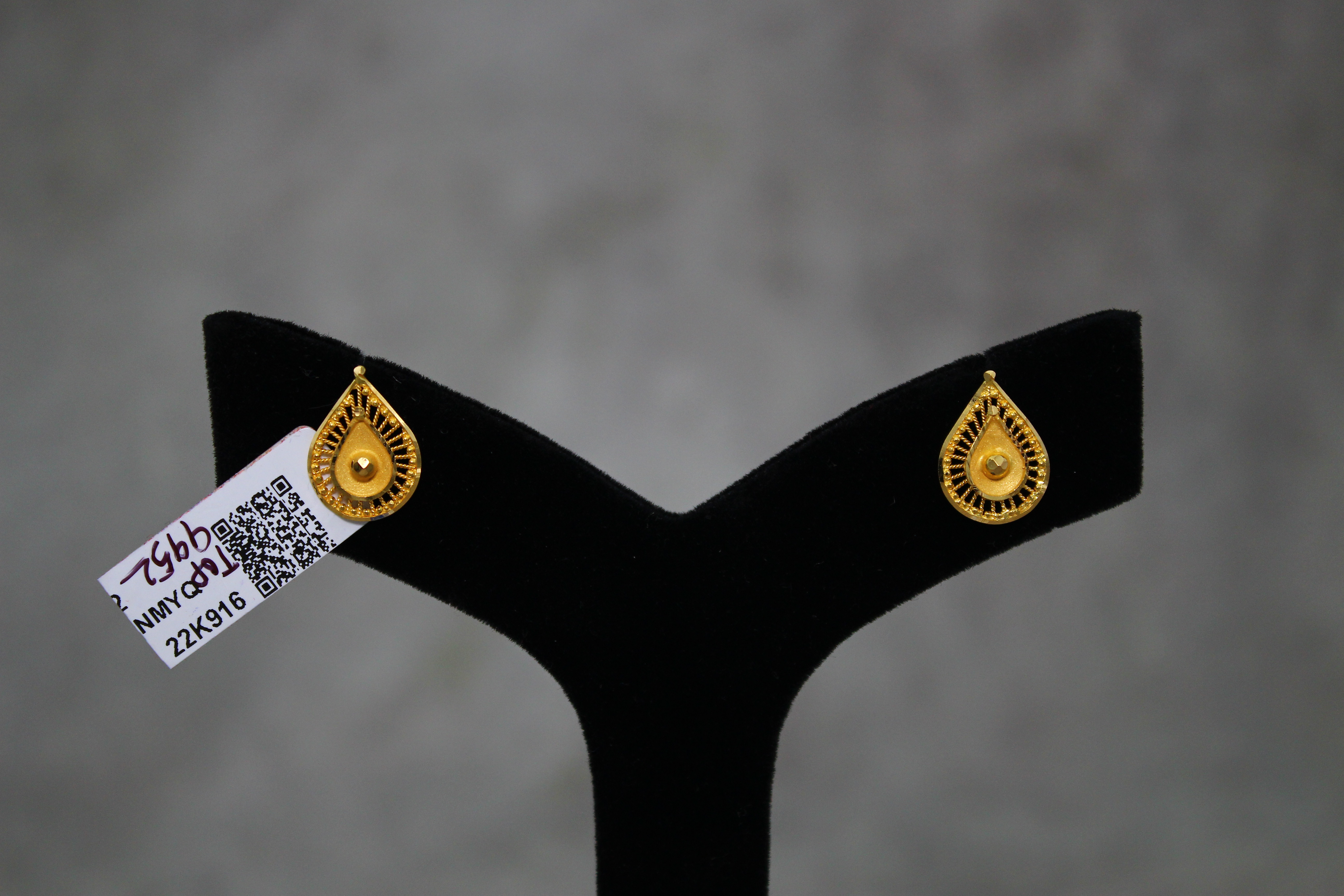 FANCY TOPS