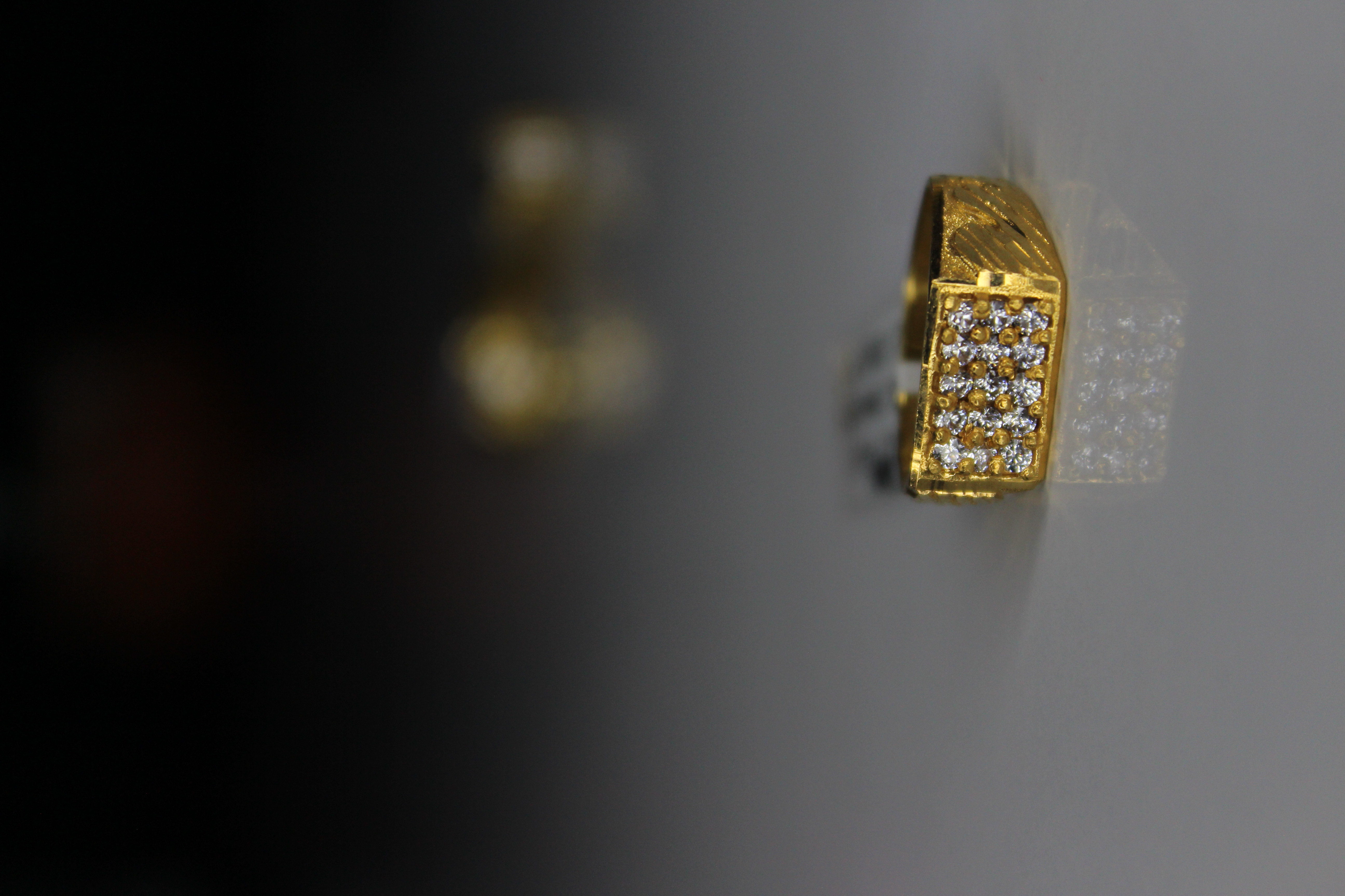 GENTS DESIGN GOLD RING 