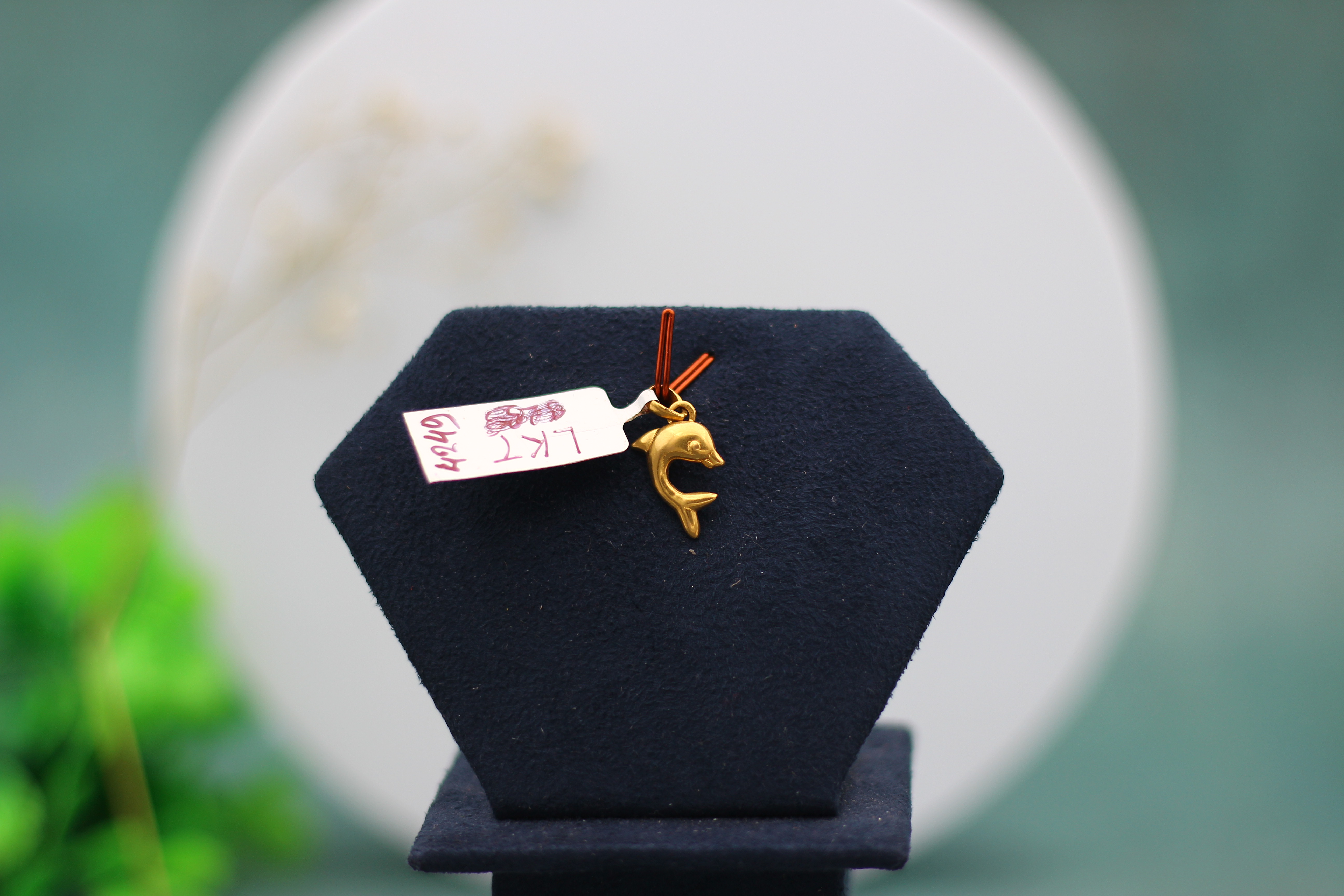 LOCKET (GOLD LOCKET)