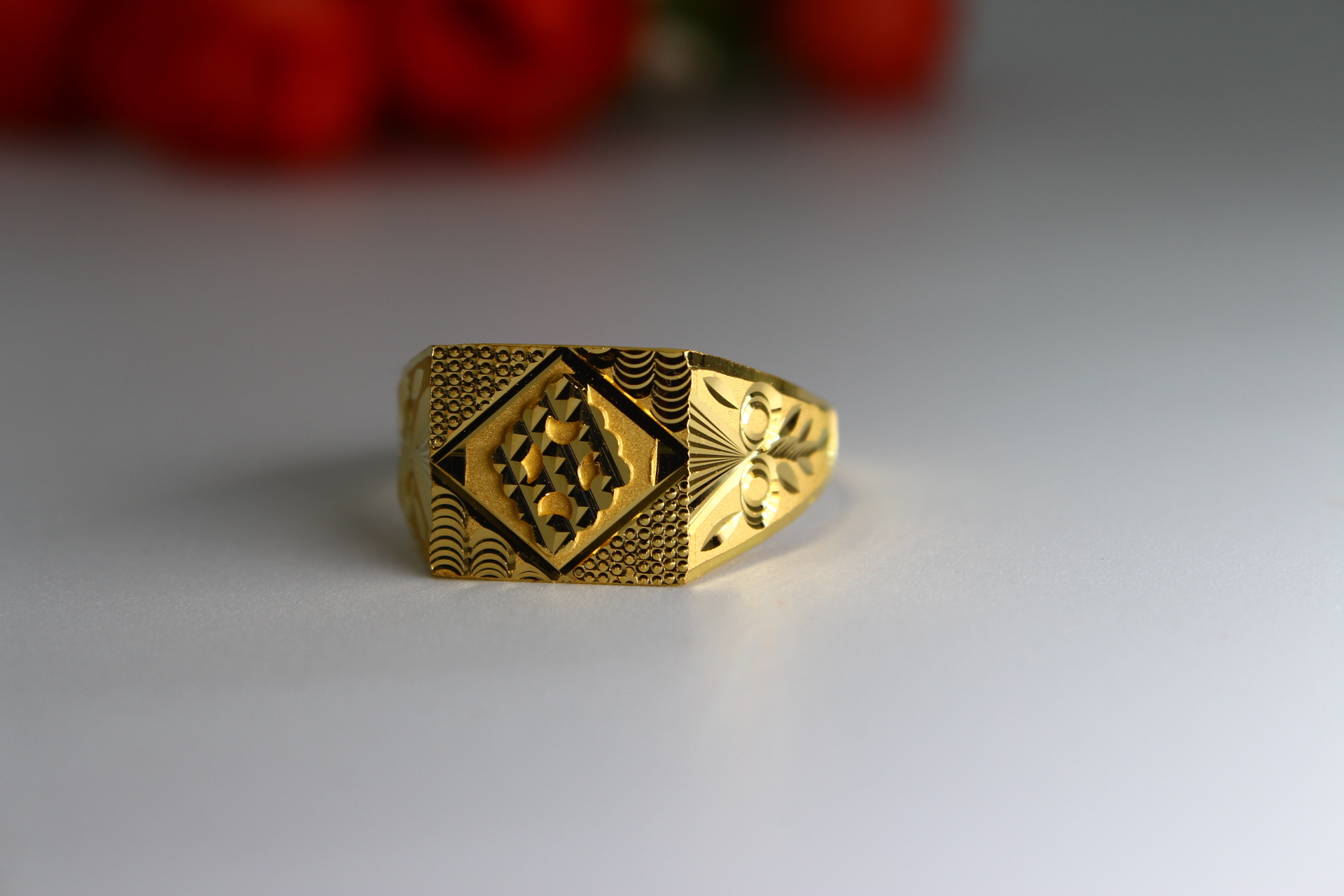 GENTS RING
