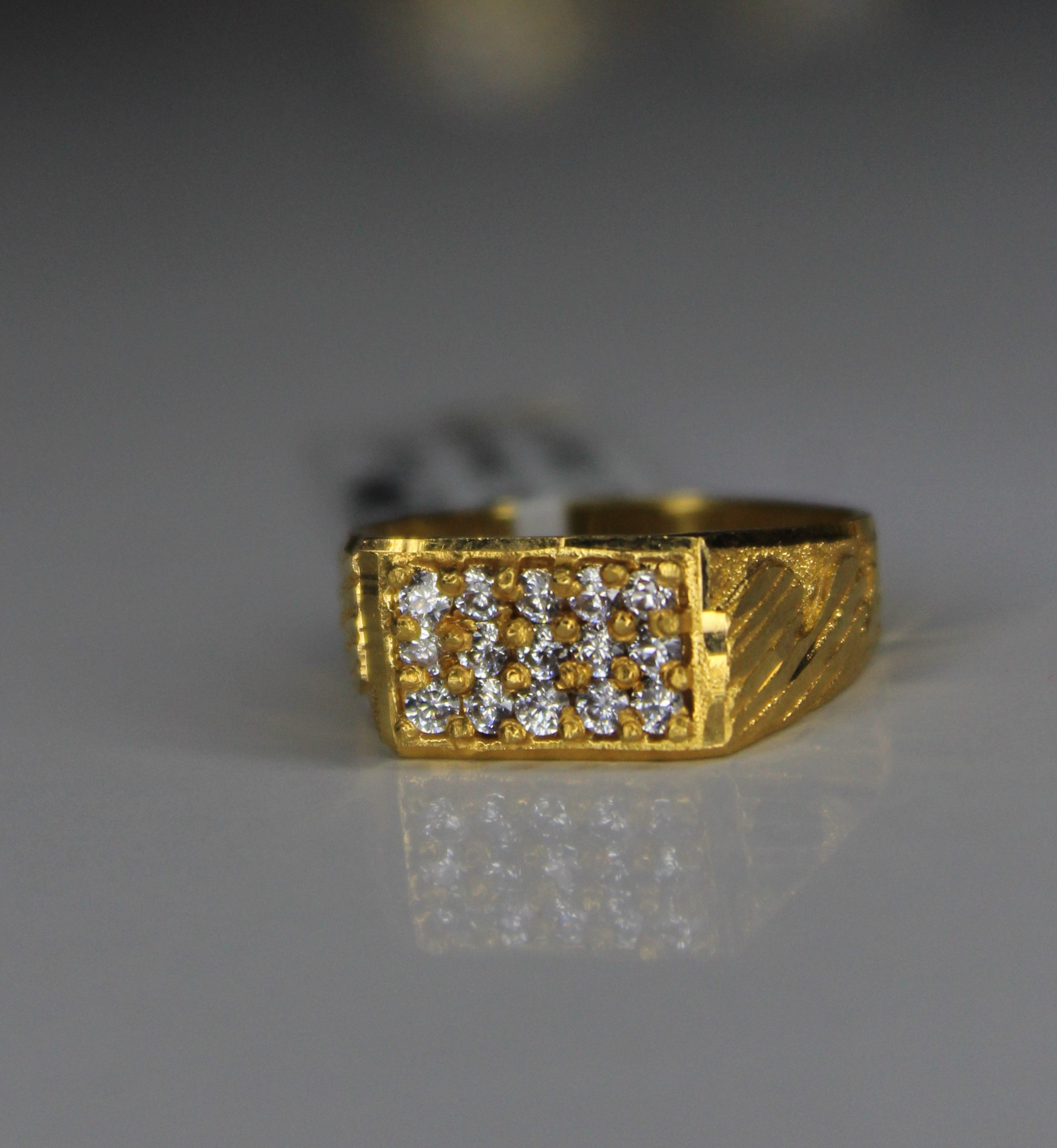 GENTS RING