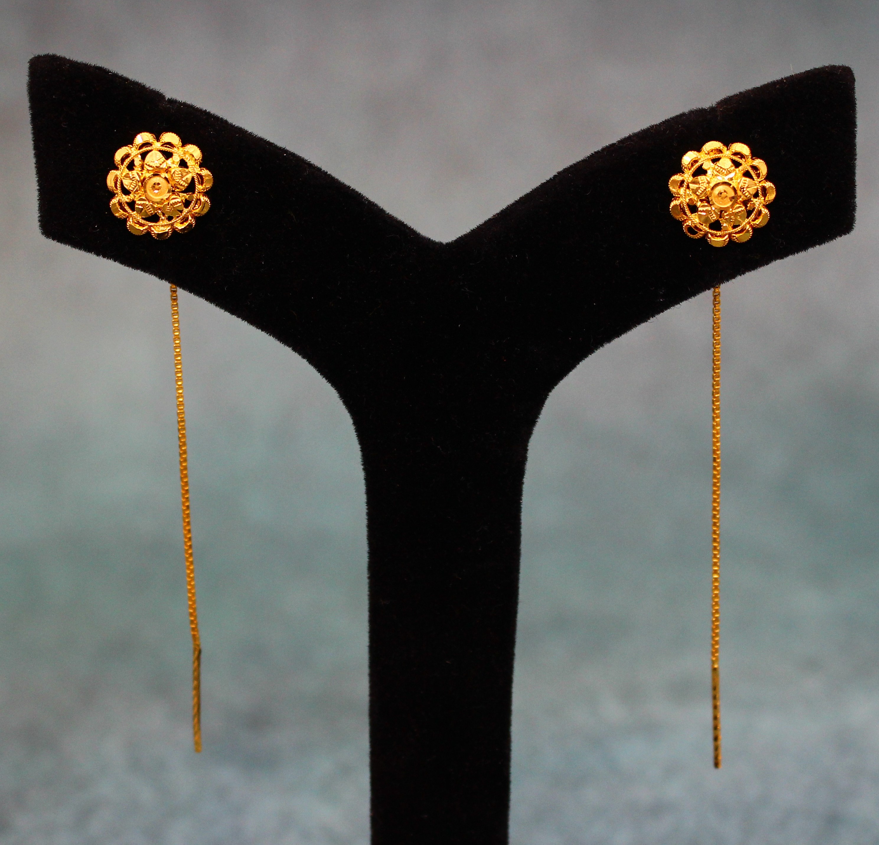 SUCH SUTO (SUI DHAGA)