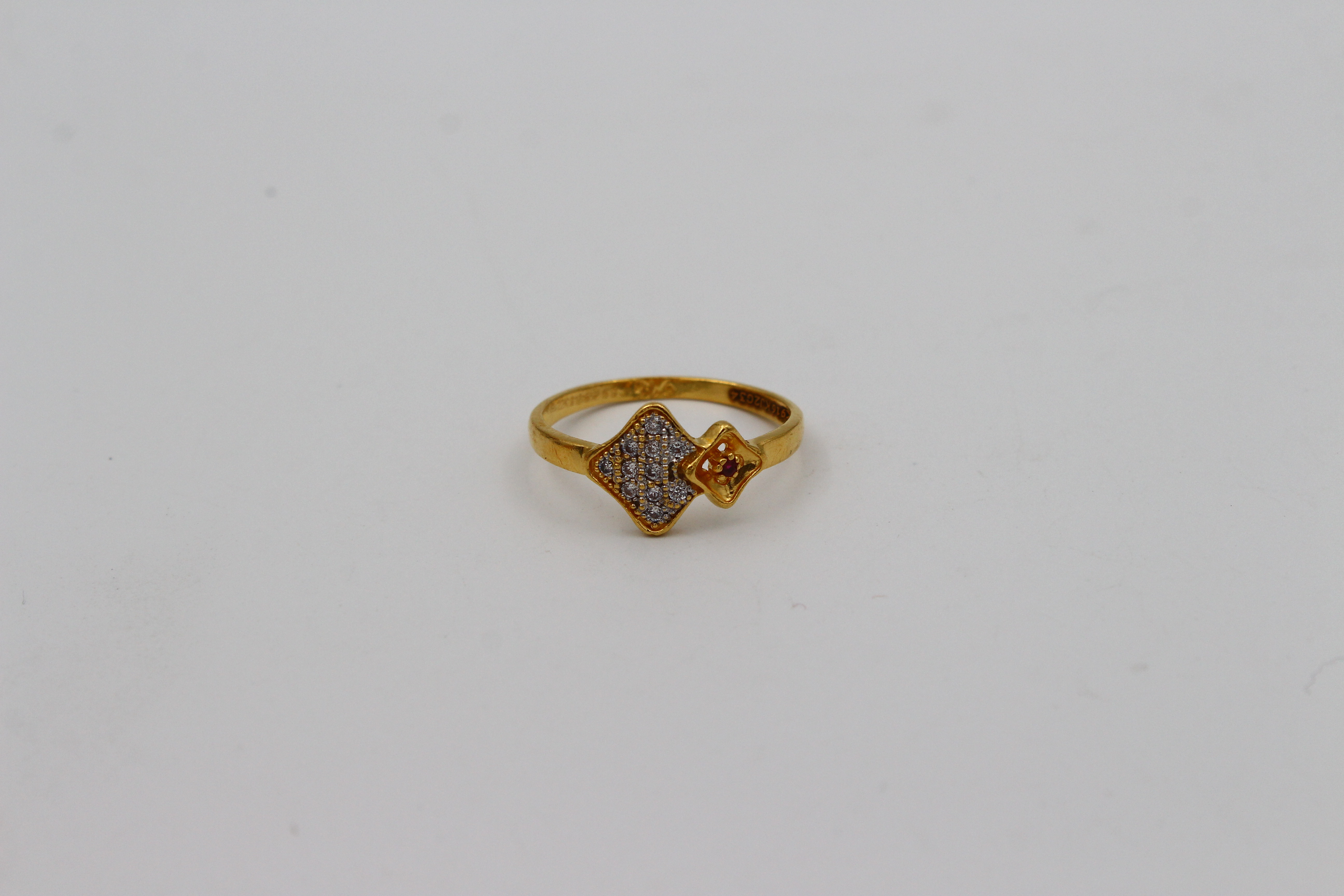 LADIES RING