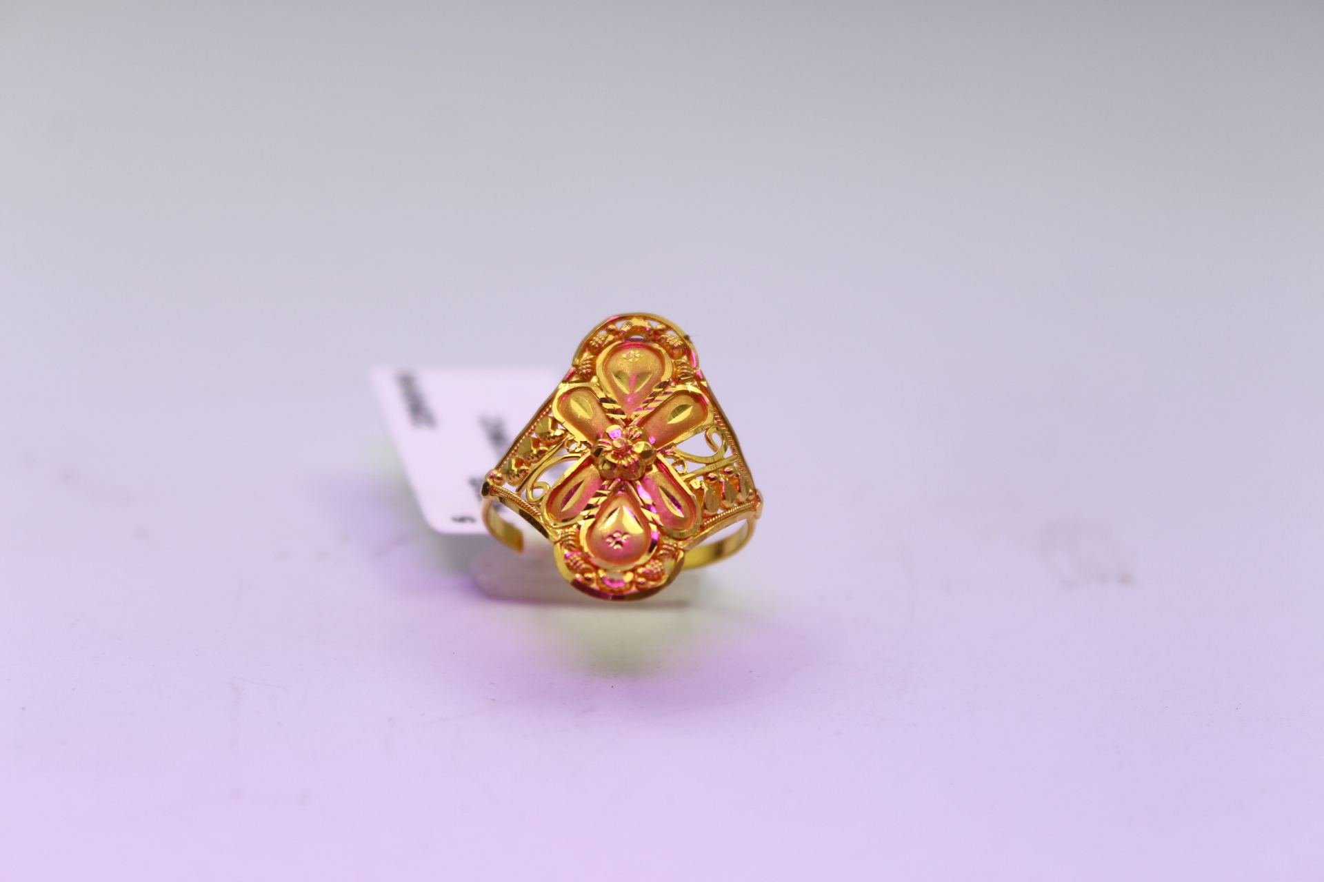 LADIES RING